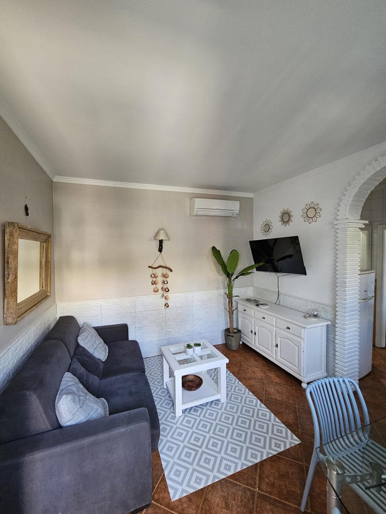 Pedregalejo Beach House Appartement Málaga Buitenkant foto